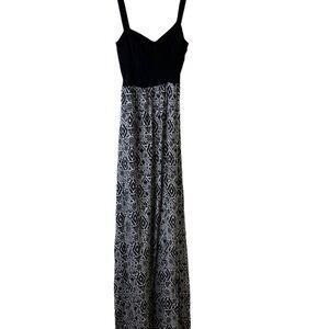 Mudd | Dresses | Mudd Womens Size S Maxi Dress Boho Straps Empire Waist  Black Hippie Pull On Knit | Poshmark